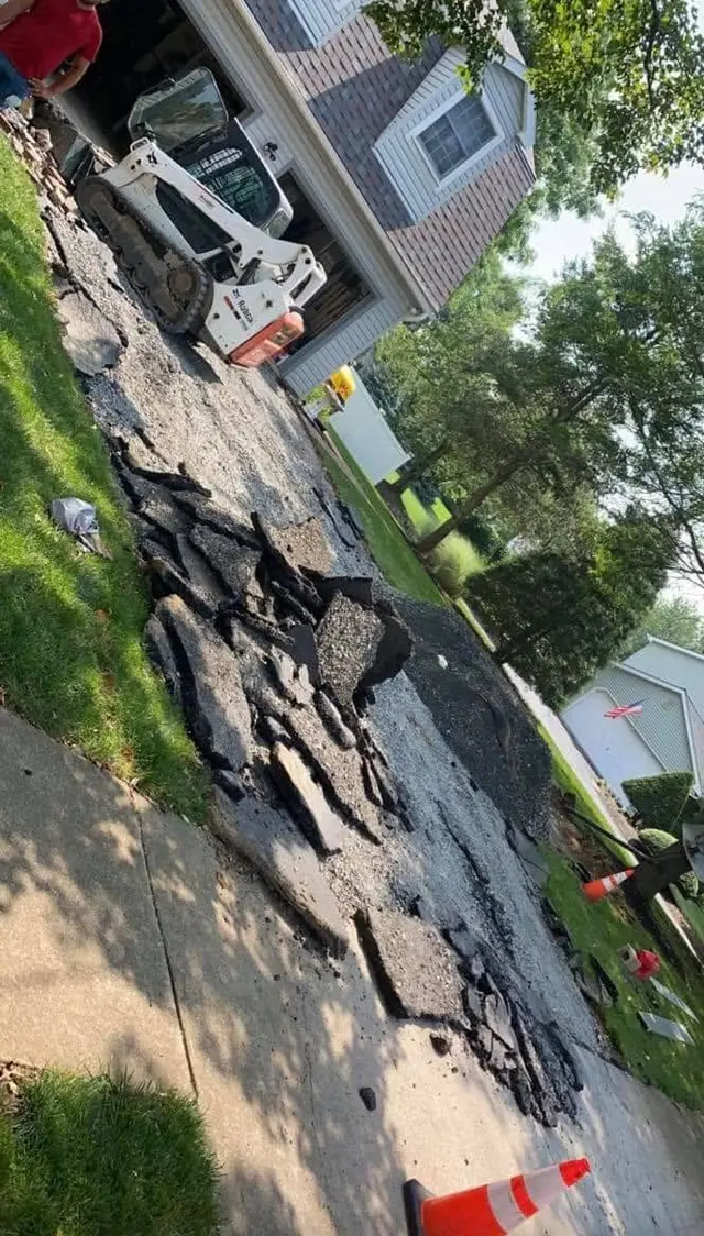 Asphalt Crack Filling